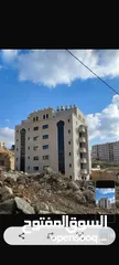  3 عماره كامله للبيع في منطقه بيرزيت  قريبه من الجامعه