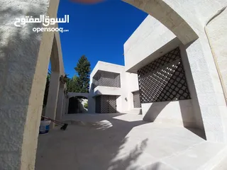  5 فيلا غير مفروشه في ارقى مناطق عبدون ( Property 35386 )-175055045