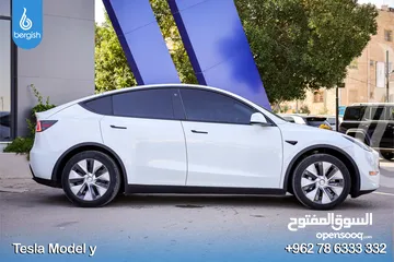  2 Tesla_Model_Y_2021