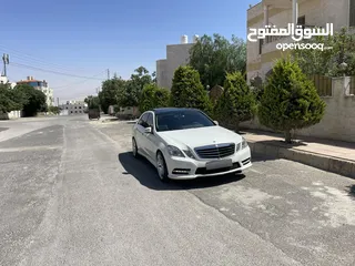 10 مرسيدس E200 كرت ابيض بنوراما فل كامل موصفات خاصه قابل للبدل
