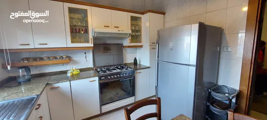  11 شقة مفروشة للايجار في دير غبار - ref : 14641