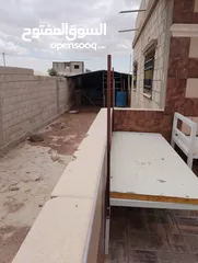  18 يوجد بيت للبيع