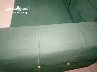  7 * كنبايات مستعملة تشبه الجديد عدد 3 الشعر قابل للتفاوض بشيء بسيط والكنب مش مهيون ودفع بحق الله وشيل.