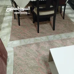  10 طقمين كنب مع 3قطع برادي و3قطع سجاد تركي