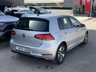  1 VW E golf 2019 premium plus