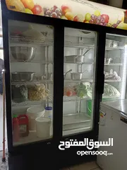  1 عدة مطعم موجودة في مطعم في جبل النصر مقابل أسواق مهند وعماد للتواصل  يرجي عدم التبخيس شكر العدة نظيف