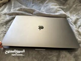  1 MacBook Pro 2018