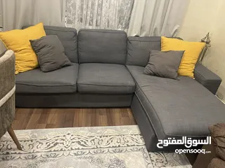  1 كنب كورنر من أيكيا سعر البيع 150 لا يوجد خدمه توصيل الكورنر في حاله ممتازه نفس الأمريكي