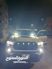  11 !!!!!!  بسعر حرررررق !!!!!!! Toyota tacoma 2017 TRD Sport 2WD