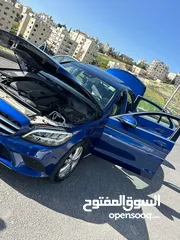  2 Mercedes C200 2020  Avantgarde with  sunroof