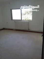  7 بيت 3 طوابق دوبلكس للبيع