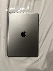  1 Ipad 9 64gb dark silver color excellent condition almost never used and it comes with a charger