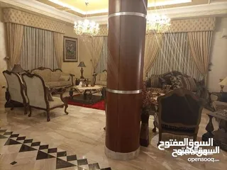  14 الظهير فيلا مستقله فخمه جدا فن معماري عاليه ومطله اجمل موقع مكون من اكثر من سكنه