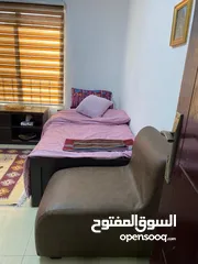  3 ستوديو مفروش كامل مميز جدا للبيع في موقع مميز مقابل الباب الرئيسي للجامعه الاردنية