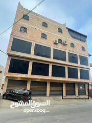  1 محلين مميزين للإيجار