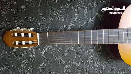  7 Guitar YAMAHA C40  جيتار ياماها سي 40