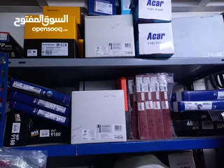  6 قطع غيار سيارات بورش PORSCHE (( جديدة و مستعمله))