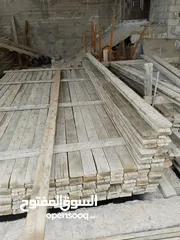  7 خشب طوبار مراين 4 م عدد 200 جكات عدد 135 ملازم عدد 140 الواح 4 م 550 لوح الواح ثلاثه متر 130 لوح