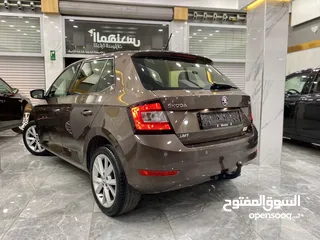  3 SKODA FABIA .. اوتوماتيك .. ترخيص 2019 .. باللون البني المميز