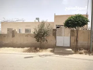  8 بيت للبيع المفرق ضاحية الملك عبد الله