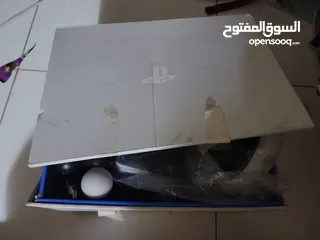  5 vr ps4   عرطه في ار مع 2موف اضافي