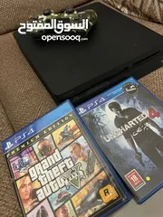  3 PlayStation 4 slim للبيع مستعمل لمدة 3 سنوات مع سيديين ويد مستعملة مع دركسون ودعسة نوع ASA speed