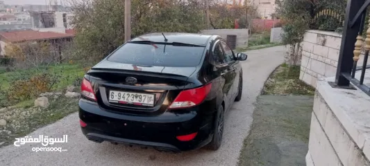  4 Hyndai Accent 2016