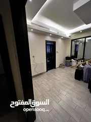  4 شقة للبيع عبدون ارضي معلق 260 م
