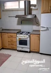  1 شقة فارغة للايجار