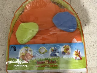  2 فرشة اطفال مع العاب