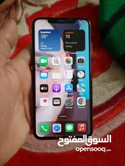  4 ايفون xs max 256 ذهبي