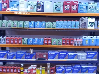  26 محل اطارات وبناشر وتبديل زيوت وكهرباء سيارات للبيع بداعي السفر  للتواصل والاستفسار