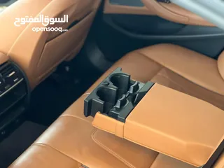  17 ‏BMW 530e hybrid plug-in M Power دفع رباعي