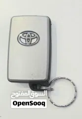  3 للبيع مفتاح ريموت كنترول  رافور أصلي موديل 2009 وأفالون موديل 2006