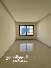 1 شقة فاخرة للبيع في خلدا  - خلف بردايس وقرب المدارس المستقلة طابق ثاني 145م تشطيب سوبر ديلوكس لم تسكن