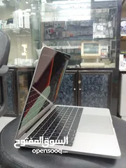  3 جهاز ابل ماك بوك برو 2017 معالج i5