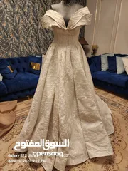  15 فساتين عرايس مستخدمة بحالة الجديد