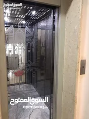  4 شقه للبيع مفروشه مقسمه 3 ستوديوهات مفروشه ومؤجره 600 د شهري
