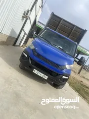  2 iveco daily 70-180