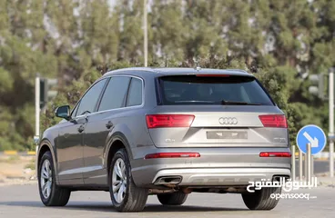  4 Audi Q7 40 TFSI quattro 2017 V4  GCC, accident-free in excellent condition service history from Audi