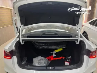  10 جمرك اليوم... جاهز للتنازل الفوري.. بسعر مغري جداً   BYD E3... عداد زيرو   من المستورد مباشره