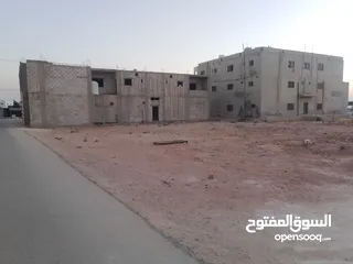 1 قطعت ارض 400 متر