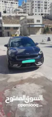  2 كيا نيرو 2017 مع فتحه جنط 18  تسير 11_2017  81 الف شيكل