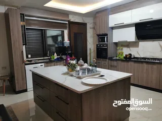  7 شقة مميزة للبيع حي الهمشري / ام السماق / خلدا