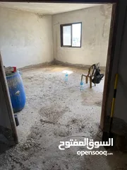  8 شقة للبيع – شارع حيفا / قرب دوّار الداخلية – عمارة الطرزي