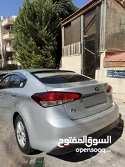  2 كيا k32017 ماشيه 150 الف  ما عليها عيوب 4 جيد  فل فل  قابل للتفاوض ب شكل بسيط