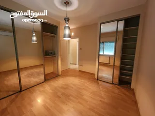  5 شقة للبيع في دير غبار ref : 14399