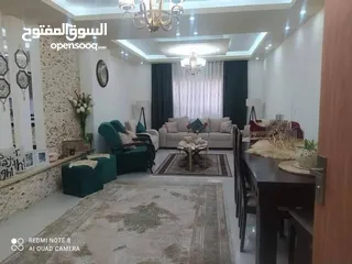  1 شقة طابقية مميزة للبيع – رام الله  عين مصباح – شارع الكرمل
