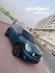  23 "Get Ready for a Unique Adventure: Own Your MINI Cooper Countryman S Line 1600 cc Today!"