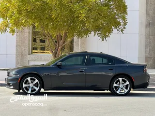  7 Dodge CHARGER SXT v6 model 2018 FOR SALE